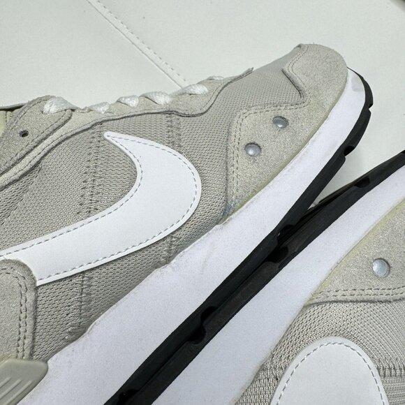 Nike Venture Runner Beige Sneakers Lace Low Top Trainer Shoes CK2948-002 Size 10 - Picture 16 of 16